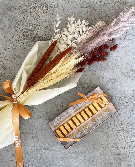 Signature Brown Tray Flowers